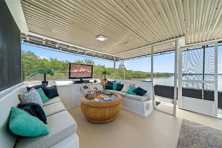 Outdoor Entertainment